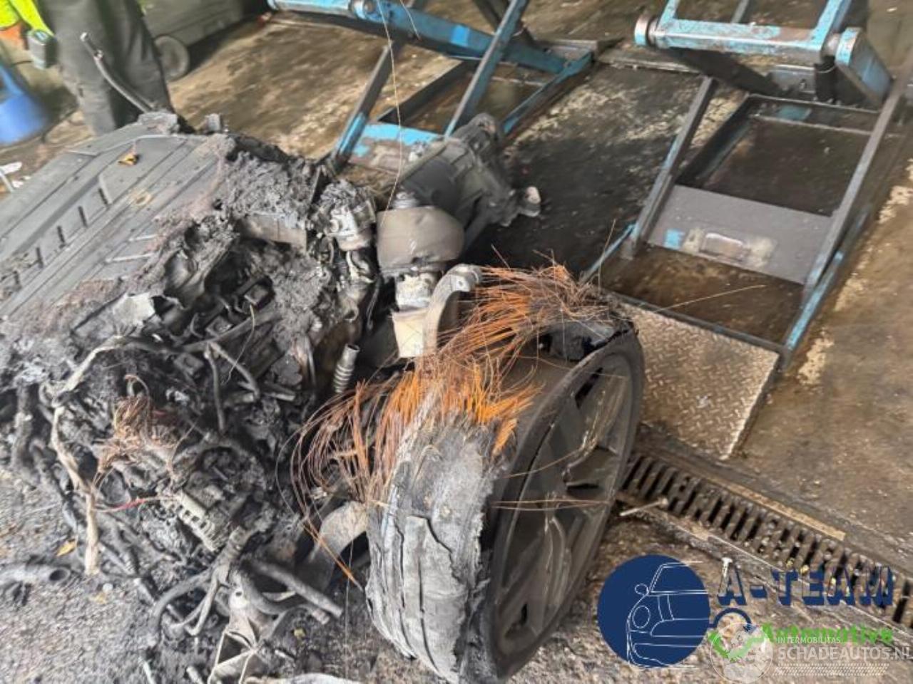 BMW 7-serie M760 (G11/12), Sedan, 2016 / 2022 M760Li xDrive V12 48V TwinPower Turbo