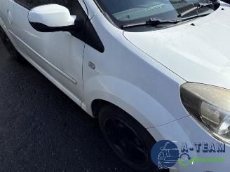 Renault Twingo Twingo II (CN), Hatchback 3-drs, 2007 / 2014 1.2 16V picture 13