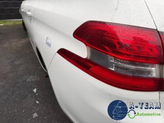 Peugeot 308 308 SW (L4/L9/LC/LJ/LR), Combi 5-drs, 2014 / 2021 1.2 12V e-THP PureTech 110 picture 28