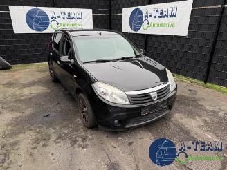 Salvage car Dacia Sandero Sandero I (BS), Hatchback, 2008 / 2013 1.4 LPG 2010/2