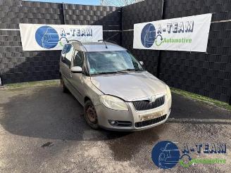 Uttjänta bilar auto Skoda Roomster Roomster (5J), MPV, 2006 / 2015 1.4 16V 2007/6