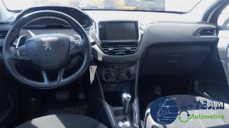 Peugeot 208 208 I (CA/CC/CK/CL), Hatchback, 2012 / 2019 1.4 HDi picture 15