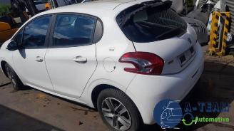 Peugeot 208 208 I (CA/CC/CK/CL), Hatchback, 2012 / 2019 1.4 HDi picture 7