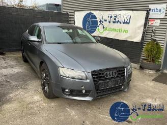 Vrakbiler auto Audi 50 A5 Sportback (8TA), Liftback, 2009 / 2017 2.0 TDI 16V 2010/1
