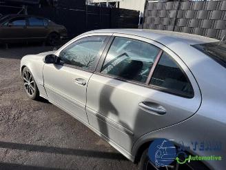 Mercedes E-klasse E (W211), Sedan, 2002 / 2008 2.7 E-270 CDI 20V picture 5