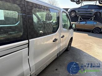 Renault Trafic Trafic Passenger (1JL/2JL/3JL/4JL), Bus, 2014 1.6 dCi 95 picture 9