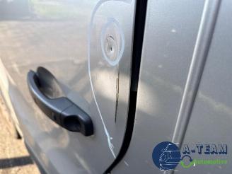 Renault Trafic Trafic Passenger (1JL/2JL/3JL/4JL), Bus, 2014 1.6 dCi 95 picture 33