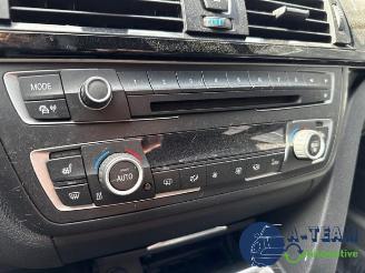 BMW 3-serie 3 serie (F30), Sedan, 2011 / 2018 328i 2.0 16V picture 27