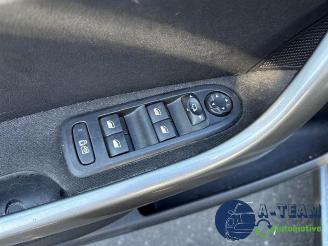 Peugeot 308 308 SW (4E/H), Combi 5-drs, 2007 / 2014 1.6 VTI 16V picture 14