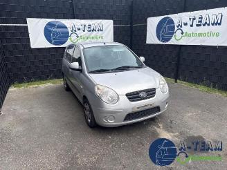 Vrakbiler auto Kia Picanto Picanto (BA), Hatchback, 2004 / 2011 1.0 12V 2008/3