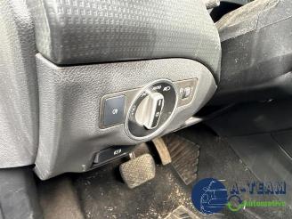 Mercedes A-klasse A (W176), Hatchback, 2012 / 2018 1.6 A-180 16V picture 18