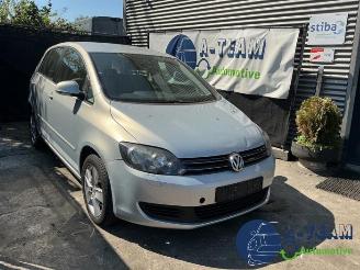Vrakbiler auto Volkswagen Golf plus Golf Plus (5M1/1KP), MPV, 2005 / 2013 1.4 TSI 122 16V 2009/10