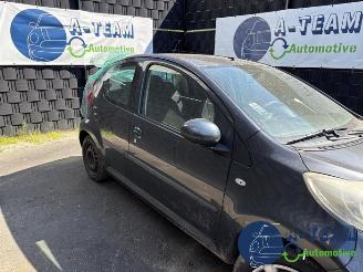 Peugeot 107 107, Hatchback, 2005 / 2014 1.0 12V picture 10