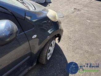 Peugeot 107 107, Hatchback, 2005 / 2014 1.0 12V picture 22