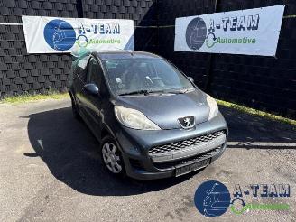 Vaurioauto  passenger cars Peugeot 107 107, Hatchback, 2005 / 2014 1.0 12V 2010/7