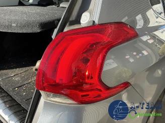 Peugeot 2008 2008 (CU), MPV, 2013 / 2019 1.2 Vti 12V PureTech 82 picture 27