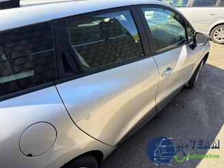 Renault Clio Clio IV Estate/Grandtour (7R), Combi 5-drs, 2012 / 2021 0.9 Energy TCE 12V picture 34