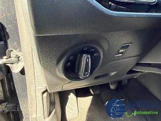 Seat Leon Leon (5FB), Hatchback 5-drs, 2012 / 2020 1.2 TSI Ecomotive 16V picture 19