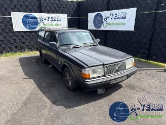 Coche siniestrado Volvo 240 240/245, Combi, 1974 / 1993 240 1991/10