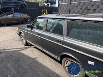 Volvo 240 240/245, Combi, 1974 / 1993 240 picture 5