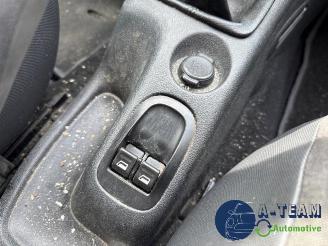 Peugeot 206 206+ (2L/M), Hatchback, 2009 / 2013 1.1 XR,XS picture 21
