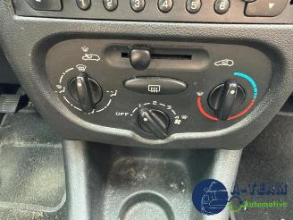 Peugeot 206 206+ (2L/M), Hatchback, 2009 / 2013 1.1 XR,XS picture 19