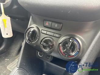 Peugeot 208 208 I (CA/CC/CK/CL), Hatchback, 2012 / 2019 1.2 Vti 12V PureTech 82 picture 25