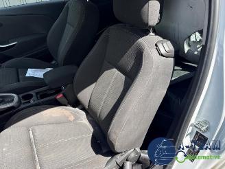 Opel Astra Astra J GTC (PD2/PF2), Hatchback 3-drs, 2011 / 2018 1.4 Turbo 16V ecoFLEX 140 picture 18
