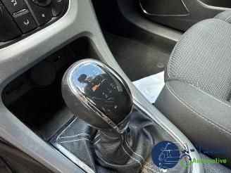 Opel Astra Astra J GTC (PD2/PF2), Hatchback 3-drs, 2011 / 2018 1.4 Turbo 16V ecoFLEX 140 picture 29