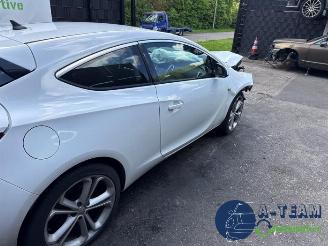 Opel Astra Astra J GTC (PD2/PF2), Hatchback 3-drs, 2011 / 2018 1.4 Turbo 16V ecoFLEX 140 picture 9