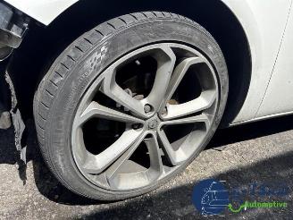 Opel Astra Astra J GTC (PD2/PF2), Hatchback 3-drs, 2011 / 2018 1.4 Turbo 16V ecoFLEX 140 picture 14