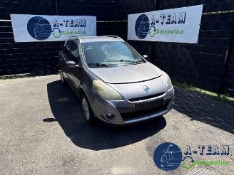 Vrakbiler auto Renault Clio Clio III Estate/Grandtour (KR), Combi, 2007 / 2014 1.2 16V TCE 100 2010/2