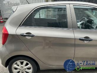 Kia Picanto Picanto (TA), Hatchback, 2011 / 2017 1.0 12V picture 11