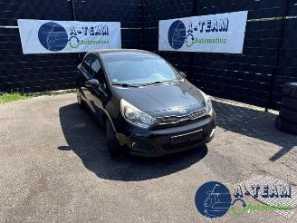 Salvage car Kia Rio Rio III (UB), Hatchback, 2011 / 2017 1.4 CVVT 16V 2012/8