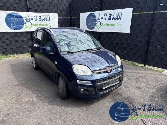 Vrakbiler auto Fiat Panda Panda (312), Hatchback, 2012 0.9 TwinAir 65 2013/11