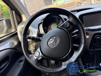Toyota Aygo Aygo (B40), Hatchback, 2014 1.0 12V VVT-i picture 19