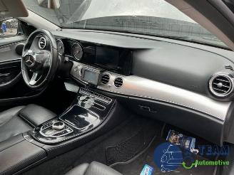 Mercedes E-klasse E (W213), Sedan, 2016 / 2023 E-200d 2.0 Turbo 16V picture 10