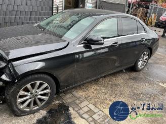 Mercedes E-klasse E (W213), Sedan, 2016 / 2023 E-200d 2.0 Turbo 16V picture 6