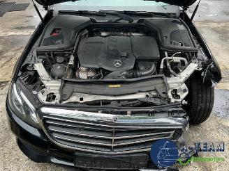 Mercedes E-klasse E (W213), Sedan, 2016 / 2023 E-200d 2.0 Turbo 16V picture 9