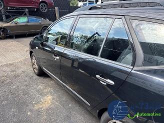 Kia Carens Carens III (FG), MPV, 2006 / 2013 2.0i CVVT 16V picture 5