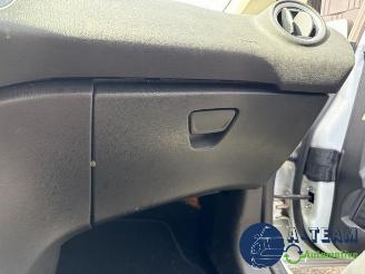 Ford Fiesta Fiesta 6 (JA8), Hatchback, 2008 / 2018 1.0 Ti-VCT 12V 65 picture 30