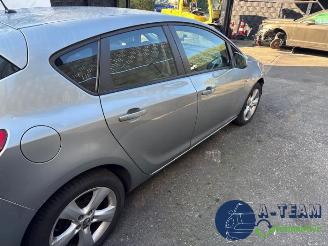 Opel Astra Astra J (PC6/PD6/PE6/PF6), Hatchback 5-drs, 2009 / 2015 1.4 Turbo 16V picture 9
