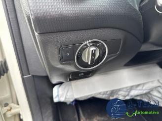 Mercedes A-klasse A (W176), Hatchback, 2012 / 2018 1.6 A-200 16V picture 19