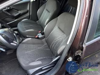 Peugeot 208 208 I (CA/CC/CK/CL), Hatchback, 2012 / 2019 1.2 Vti 12V PureTech 82 picture 11