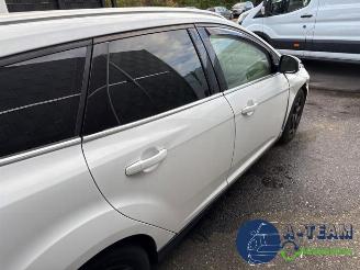 Ford Focus Focus 3 Wagon, Combi, 2010 / 2020 1.0 Ti-VCT EcoBoost 12V 125 picture 20