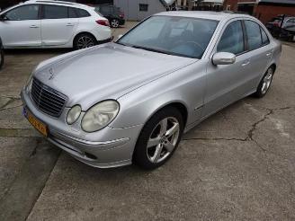Mercedes E-klasse  picture 2