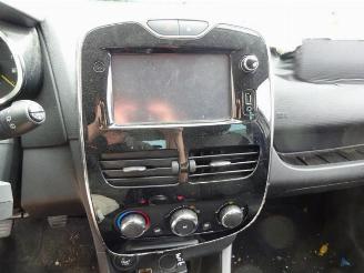 Renault Clio Clio IV Estate/Grandtour (7R), Combi 5-drs, 2012 / 2021 0.9 Energy TCE 12V picture 13