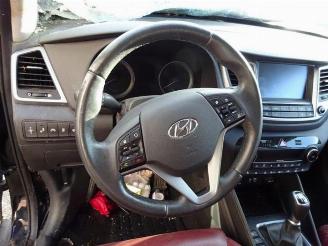 Hyundai Tucson Tucson (TL), SUV, 2015 1.6 T-GDi 16V 4WD picture 17