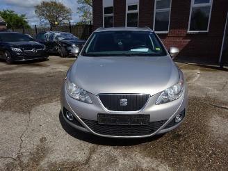 Vrakbiler auto Seat Ibiza Ibiza ST (6J8), Combi, 2010 / 2016 1.2 TDI Ecomotive 2012/2