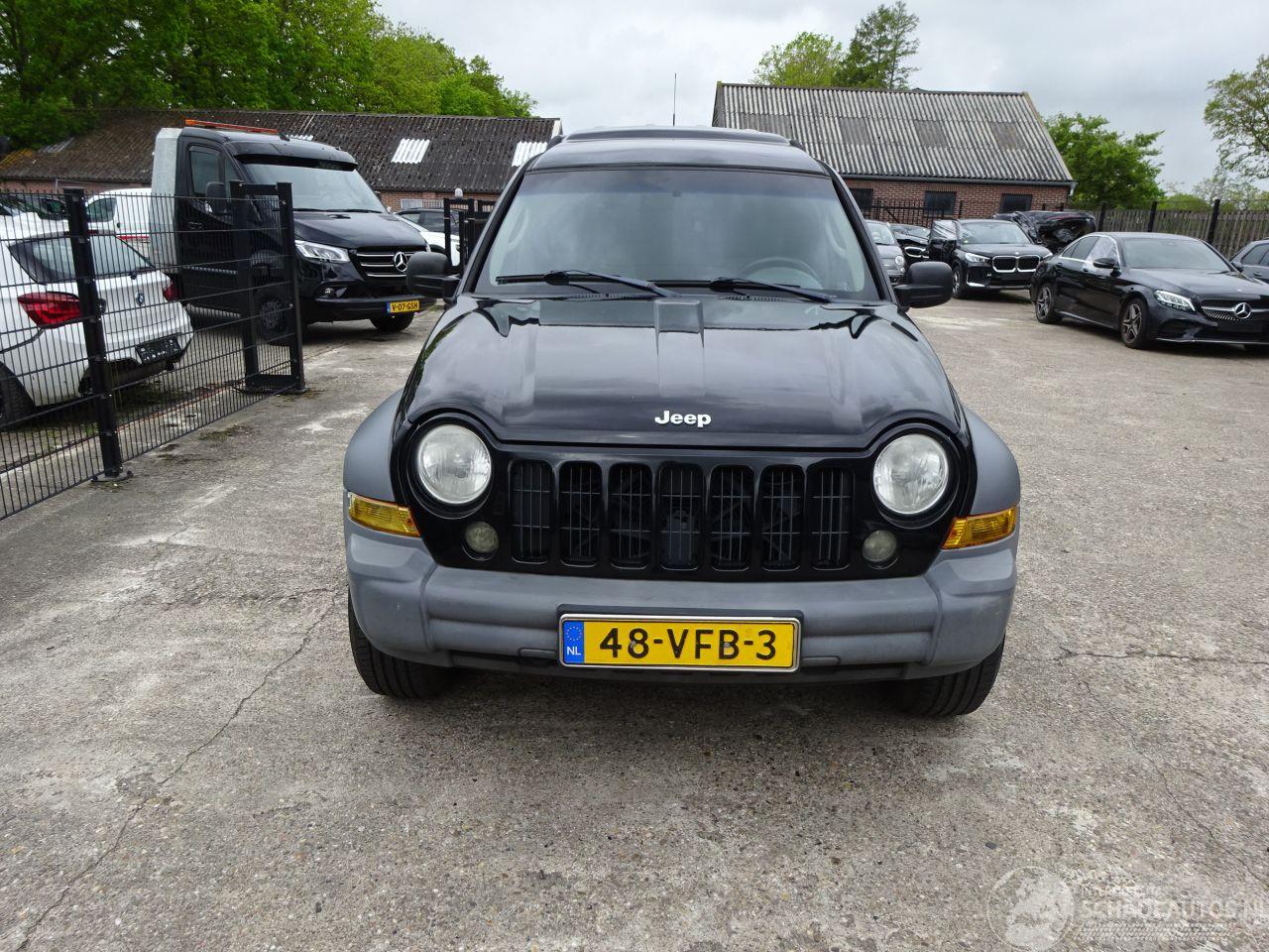 Jeep Cherokee 2.8 crd automaat grijskenteken